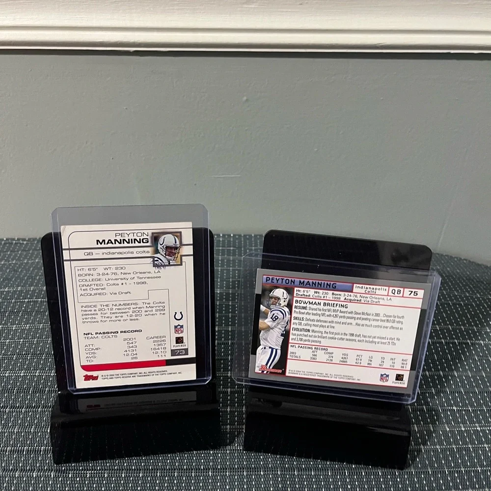 ⭐️🏈 EUC Rawlings Peyton Manning Pee Wee Football & 2 Cards - #T1